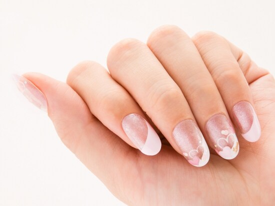 キラリと輝くLoveパーツでドキっとさせて