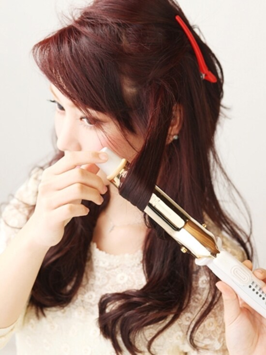画像 4 8 かきあげ前髪とミックス巻きで洗練ラフウェーブ ヘアセット ブロー All About 画像 4 8 かきあげ前髪とミックス巻きで洗練ラフウェーブ ヘアセット ブロー All About
