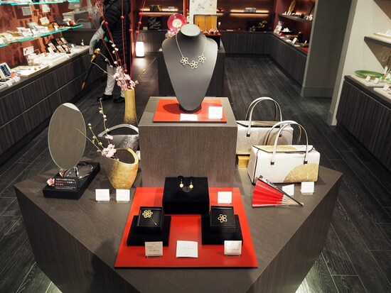 金箔工芸コーナー