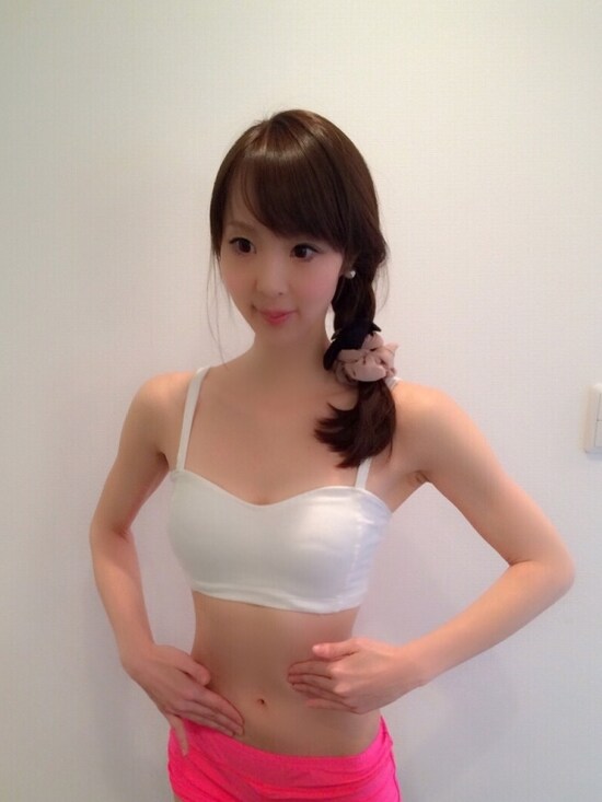 便秘ツボ押し