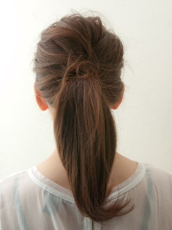 画像 6 22 ちょっとルーズが可愛い ゆるポニーテールの作り方 ヘアアレンジ All About
