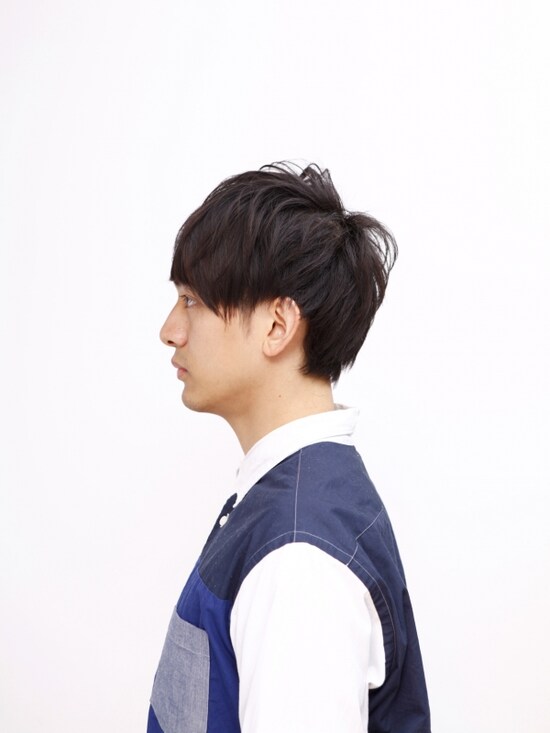 サイドをツーブロック左サイド