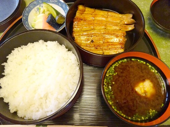 うなぎ秋本　うな重