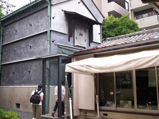 戦時中、乱歩はここにこもっていたそうだ