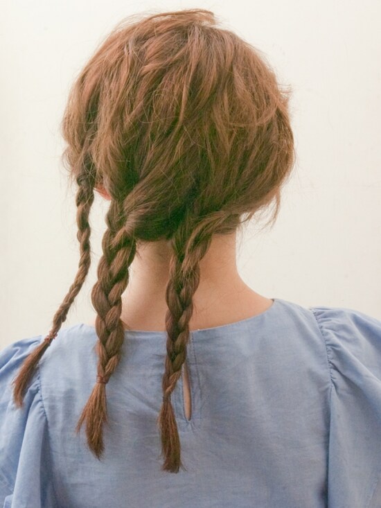 みつあみの太さはバラバラで構いません