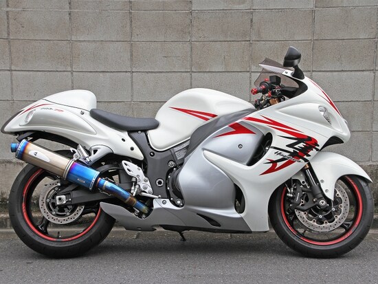 画像 7 10 公道最速の中古車を狙うなら スズキ 隼 がオススメ 中古バイク All About 画像 7 10 公道最速の中古車を狙うなら スズキ 隼 がオススメ 中古バイク All About