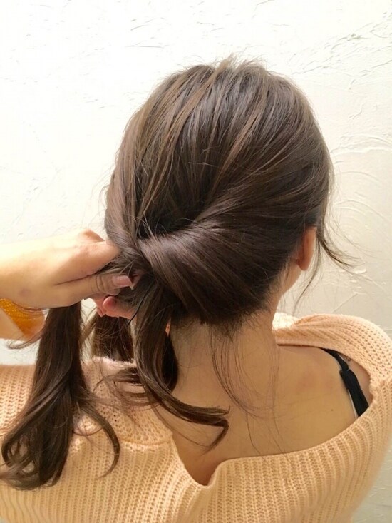 画像 6 11 やり込んだ風 毛束をしまい込むだけの超簡単まとめ髪 ヘアアレンジ All About