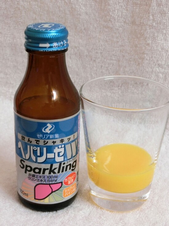 ゼリア新薬ヘパリーゼWスパークリング