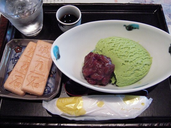 抹茶アイス（餡添え）＠森八