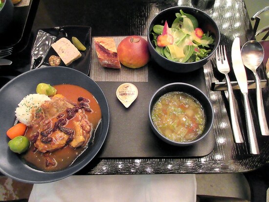 シャンパン・バー ランチ