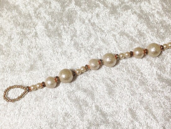 パールのマルチネックレス