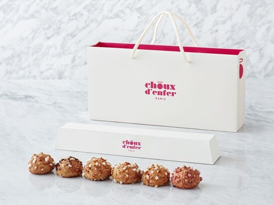 「choux d'enfer PARIS（シュー・ダンフェール パリ）」の6種のシュークリーム（6個セット：「グルマン」税別680円　※専用BOX付き／3個セット2種：「トラディション」（ショコラ、キャラメル、アグリュム）税別290円、「セゾン」（カスタード、抹茶プレミアム、さくら）税別340円　※「セゾン」のシーズンフレーバーの内容は約2ヶ月ごとに変更