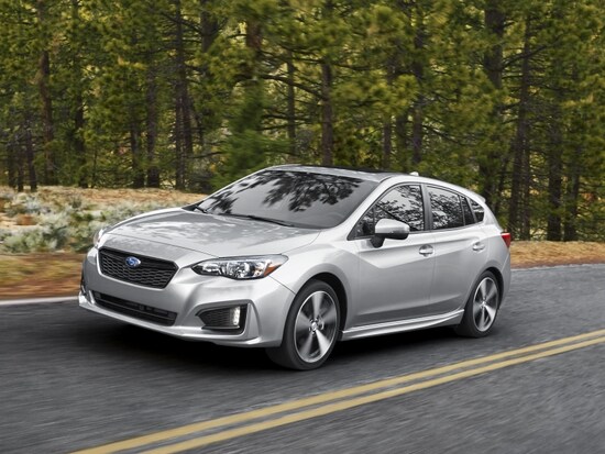 デザインは現在のスバル車を少し進化させた雰囲気