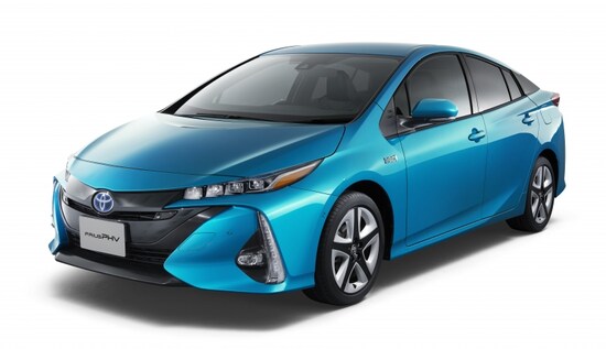 新型プリウスPHV
