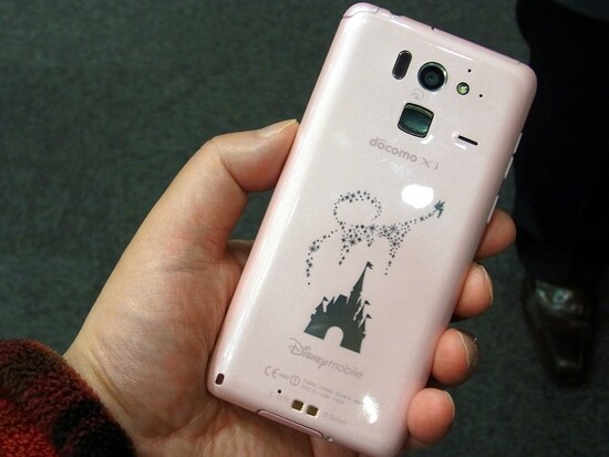 ディスニーらしい、キラキラ感ある背面