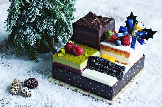 アソートショートケーキ（15 cm角）    ￥5,500  