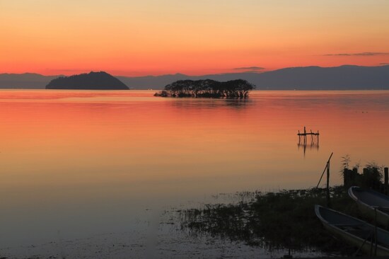奥琵琶湖の夕景