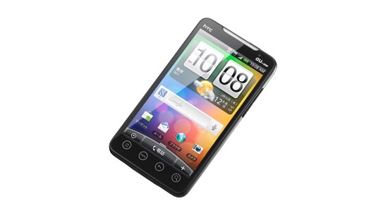 4.3インチ大型液晶を搭載した「htc EVO WiMAX ISW11HT」。2011年4月上旬以降発売予定