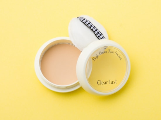 使いやすい大型パフも内蔵