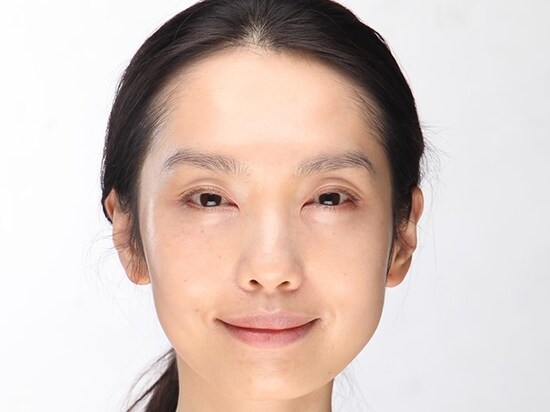 血色の良い透明感あふれる素肌に