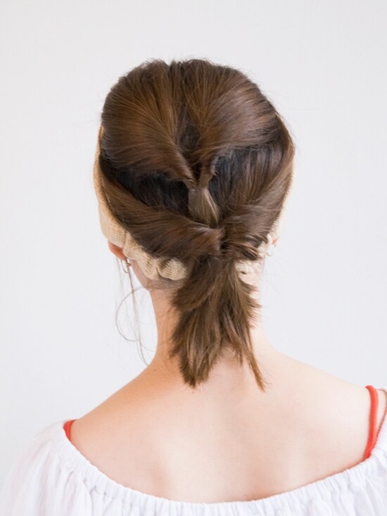 画像 10 16 ターバンヘアアレンジ くるりんぱで簡単 ミディアムヘア向きの髪型 ヘアアレンジ All About