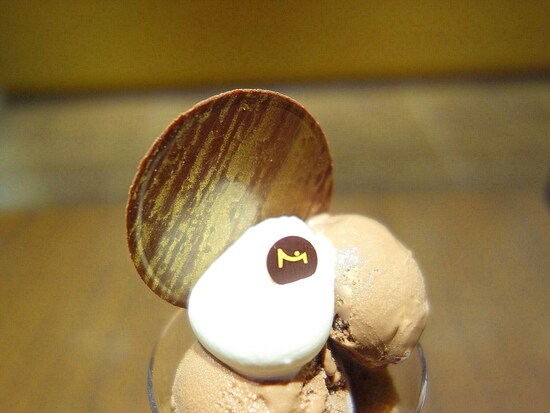 太陽をイメージしたデザイン