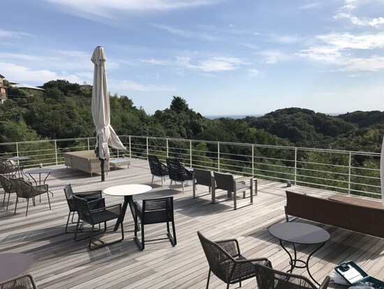 画像 天空のようなカフェスペース ル ミリュウ 鎌倉山 スイーツ デザート All About