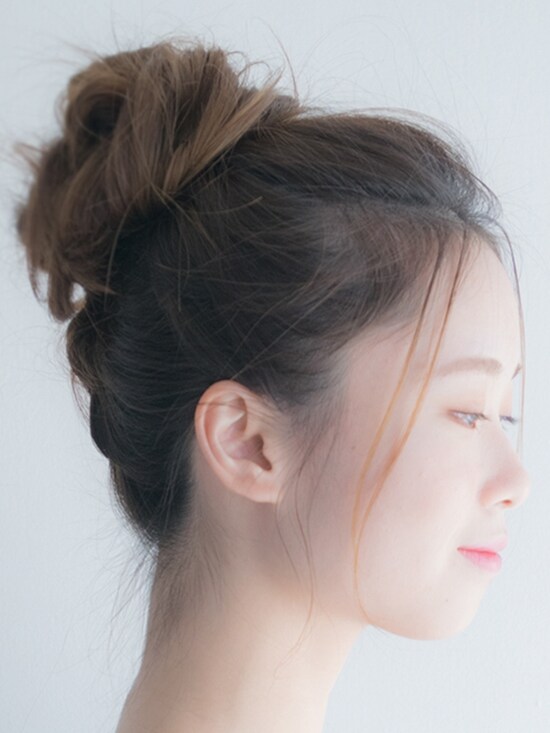 鏡で確認してバランスを整える