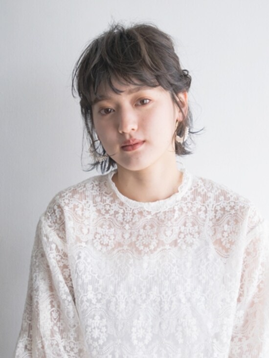 不器用でも簡単 自分でできるお呼ばれボブアレンジ 結婚式 パーティーヘアアレンジ All About 不器用でも簡単 自分でできるお呼ばれボブアレンジ 結婚式 パーティーヘアアレンジ All About