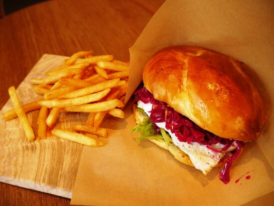 照り焼きエッグハンバーガー