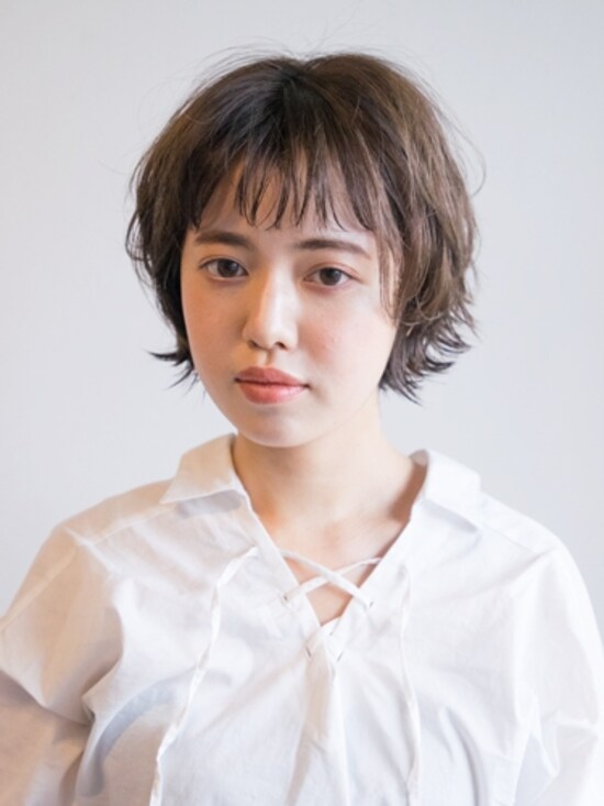 少し短めのショートボブ