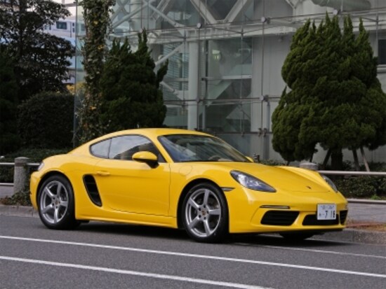 ポルシェのミッドシップ2シーター、ケイマン。718ボクスター&ケイマンはポルシェのリアルスポーツラインを担うオープン&クーペモデル