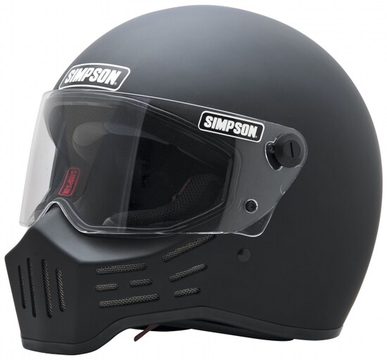 ハーレーでシンプソンと言えばこれ、「M30」。ビンテージヘルメットの世界では当時物に10万円以上の値がつく超人気レアヘルメットで、このM30はその復刻モデル