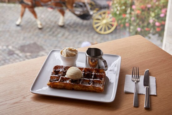GAUFRE DE BRUXELLES DAM BLANCHE