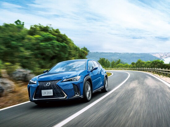 LEXUS UX