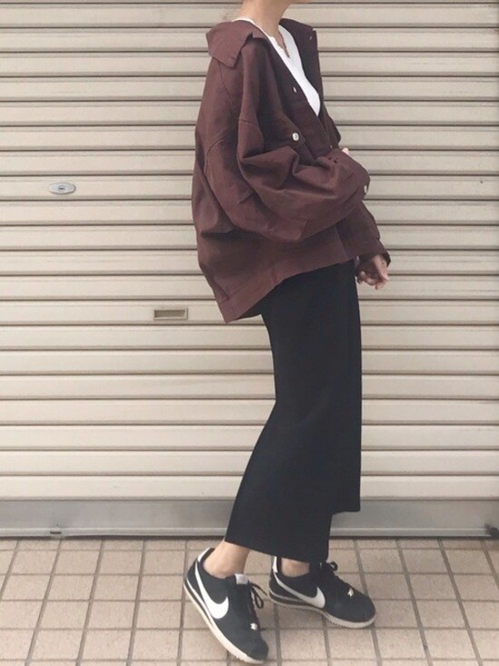 オーバーサイズのカジュアルなアウターなら着回し度も抜群　出典：WEAR