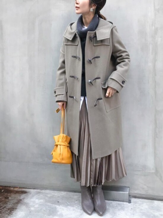 今年のダッフルは大人っぽい長め丈がおすすめ　出典：WEAR