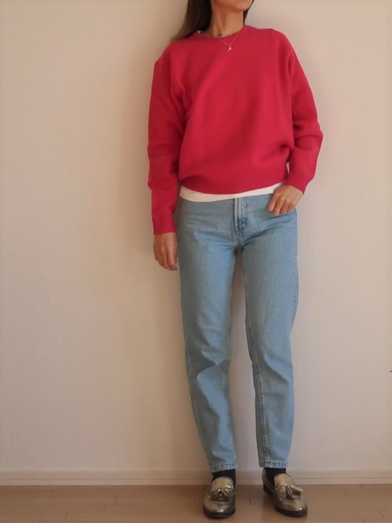 ユニクロ　プレミアムラムクルーネックセーター　2990円（税抜）