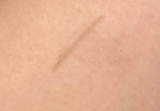 セザンヌ「超細芯アイブロウ」 03 ナチュラルブラウンは、ほどよい明るさで地眉にもなじみやすい