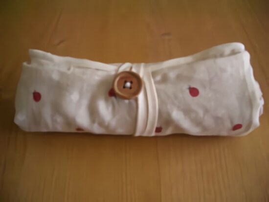 簡単で型紙不要なエコバッグの作り方