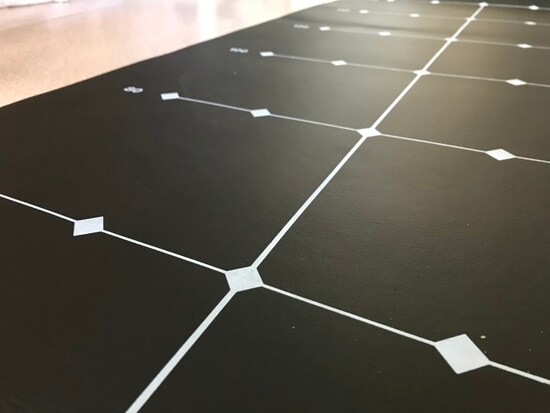 ガイドラインつきで実用的かつ、スタイリッシュな見た目が魅力