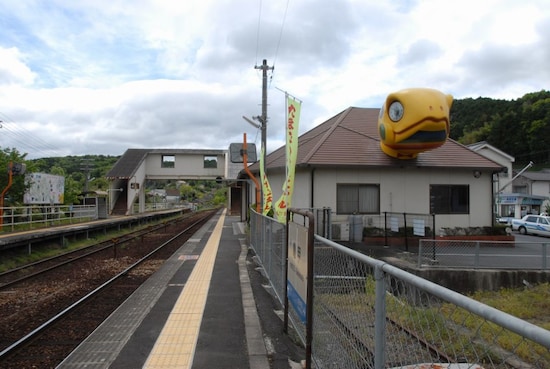JR亀甲駅