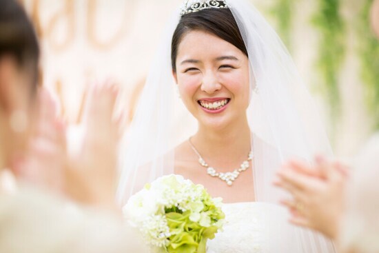 ジューンブライド！6月の花嫁は幸せになれるといわれ人気があります