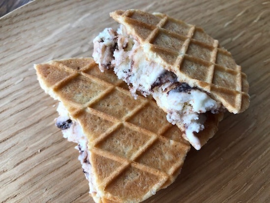 自家製バターミルクワッフルのレシピ