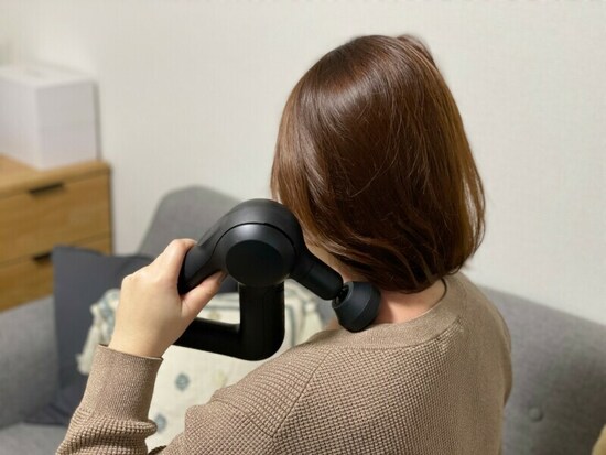 力強い振動が筋肉の奥深くまで響き、疲れが癒やされそう
