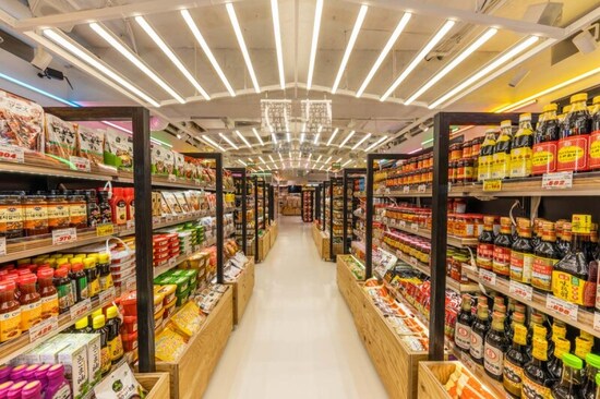 カルディ好きならチェックしたい！ ラオックスの新業態「亜州太陽市場」【画像提供】ラオックス株式会社
