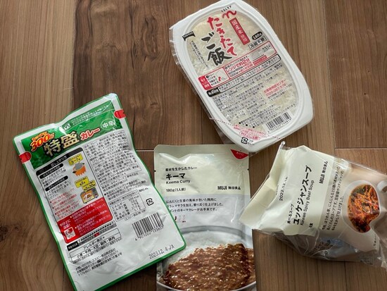 備蓄食糧　賞味期限
