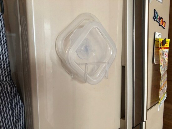 タッパーのふた置きにできる