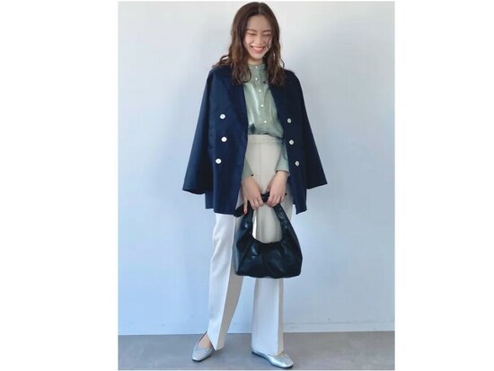 【OKコーデ】ジャケット＆パンツコーデはオーバーサイズも取り入れて　出典：WEAR