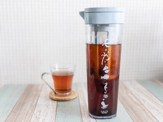 カルディの水出しドリンクボトル　セール価格税込792円）